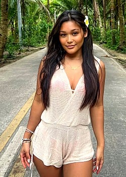 Margaux Ysabel